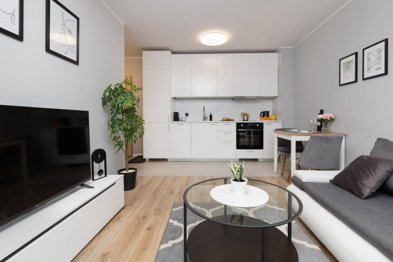 Gdynia Nasypowa Apartments With Parking By Noclegi Renters Exterior foto