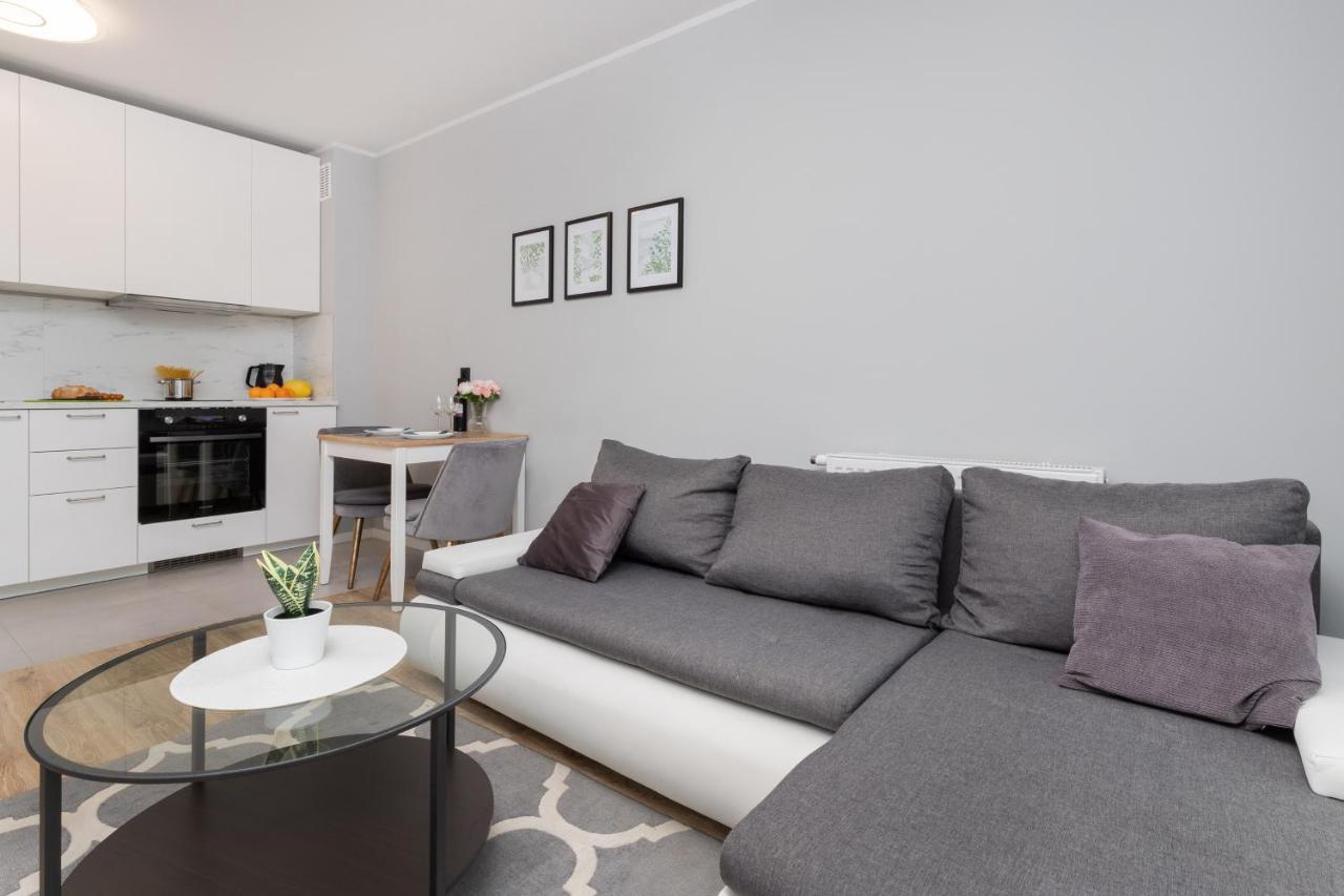 Gdynia Nasypowa Apartments With Parking By Noclegi Renters Exterior foto