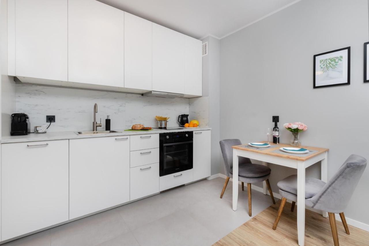 Gdynia Nasypowa Apartments With Parking By Noclegi Renters Exterior foto